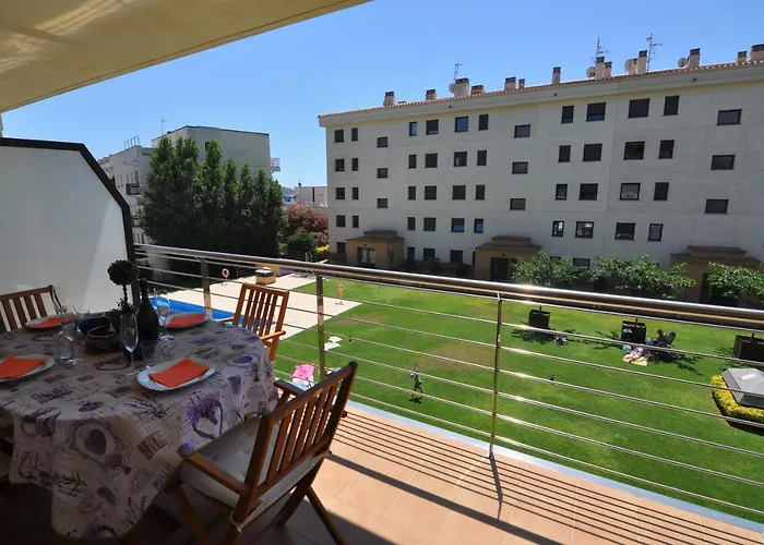 アパート Rnet - Mileni 27